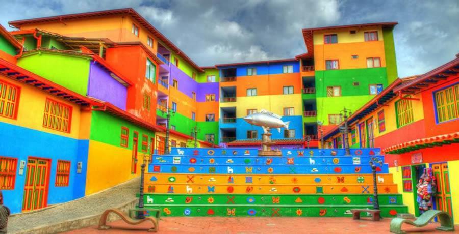 Hotel El Paisaje Guatapé Exteriör bild
